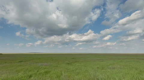 The movement of clouds over the fields of wheat in the vast steppes of the Don. Video stock 63164424
