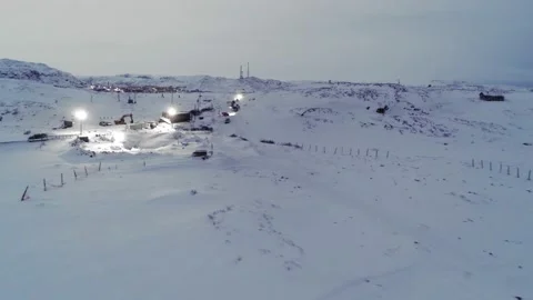 The movement of clouds at sunset with a colored sky. Winter snow. Stock-Footage 220414068