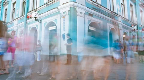 Movement of crowd Stock Footage 43956104