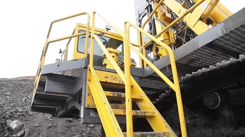 Movement of drilling rig  Stock Footage 83484821