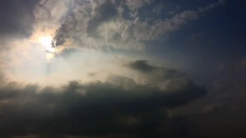 Movement of the grey cloud: Time lapse Vidéo 80148670