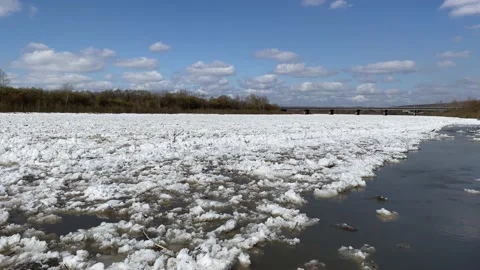 The movement of ice floes on the river during an ice drift in the spring. Stock Footage 152520868