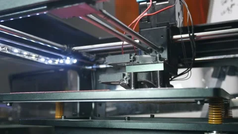 Movement mechanisms of modern 3d printer 動画素材 89905921