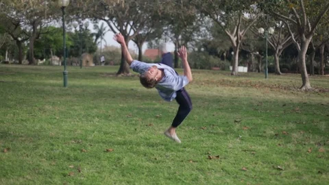 Movement practice in the park Stock Footage 115530563