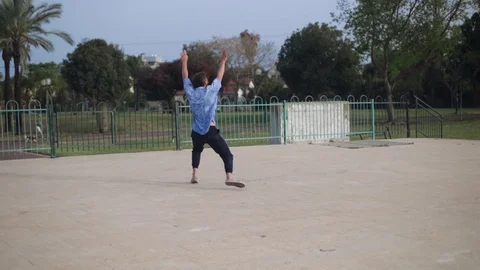 Movement practice in the park Stock Footage 115531207