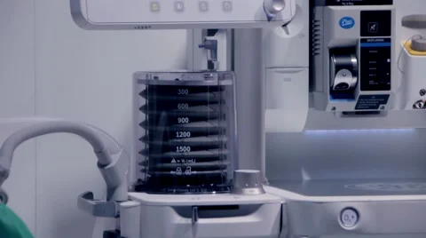 Movement pulmoflator during surgery Stock Footage 64654787