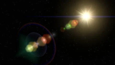 The movement of the sun with sides and rays falling on the lens. Video stock 147264219