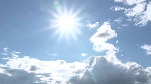 Movement of the sun in the sky. Timelapse. Video stock 55903897