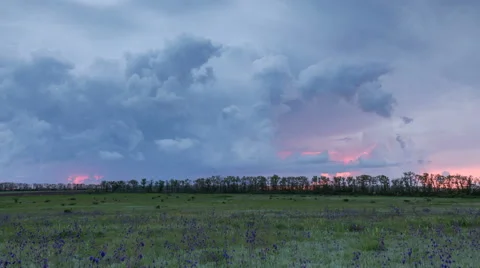 The movement of the thunderclouds over the fields in the vast steppes of the Don 動画素材 63596788
