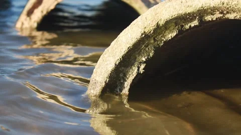 Movement of water through two pieces of concrete Stock Footage