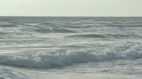 The movement of the waves from the lower angle. Stock Footage 52956099