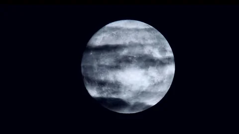 Movie of clouds on full moon. Stock-Footage 138475792