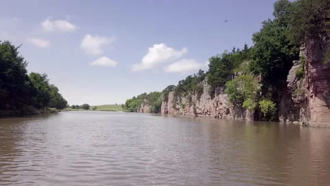 Moving along the cliffs in Palisades State Park in South Dakota Stock Footage 132809020