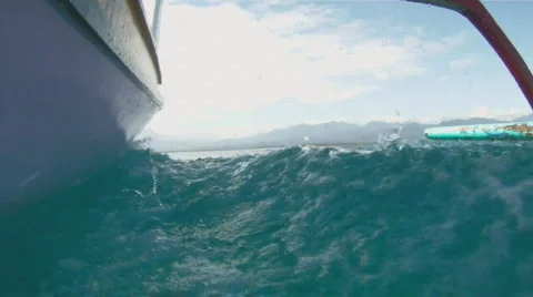 Moving boat 스톡 동영상 878114