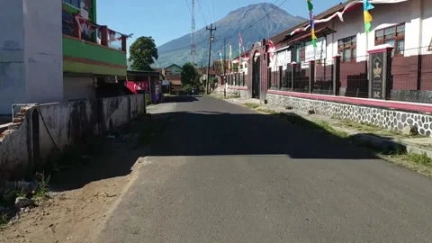 Moving camera walking on asphalt road with beautiful mountain views, quiet r Video stock 146184414