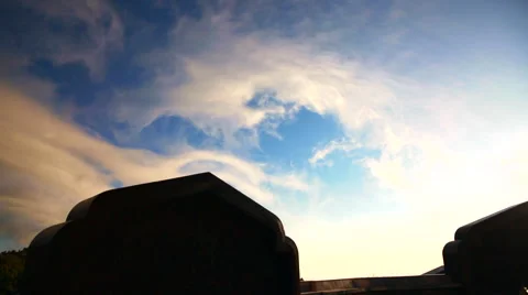 Moving cloud Stock Footage 59528947