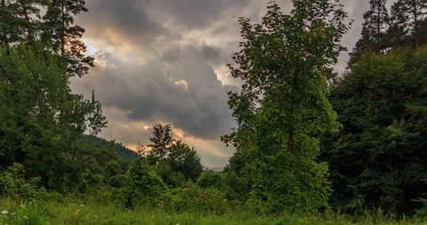 Moving cloud 库存影片 92587346