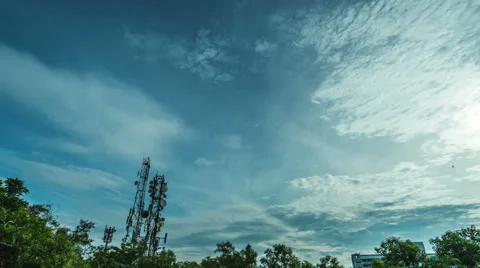 Moving cloud time lapse at Telco tower. Video stock 67602182