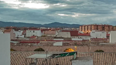 Moving Clouds And Dusk Over Skyline Of Cordoba Neighborhood  - Time Lapse Vídeo Stock 146197914