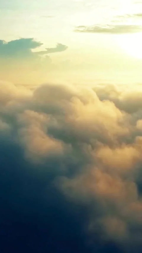 Moving clouds, animated, timelapse, slow, moody, time lapse Stock Footage 314983939
