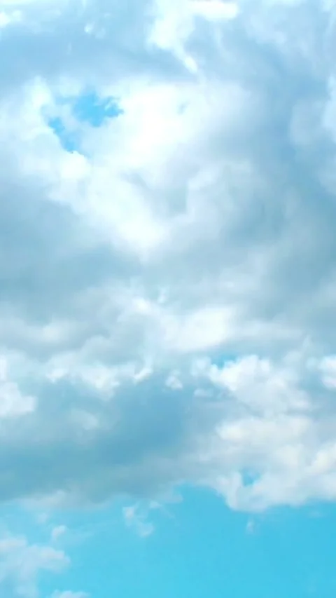 Moving clouds, animated, timelapse, slow, moody, time lapse Stock Footage 314983977