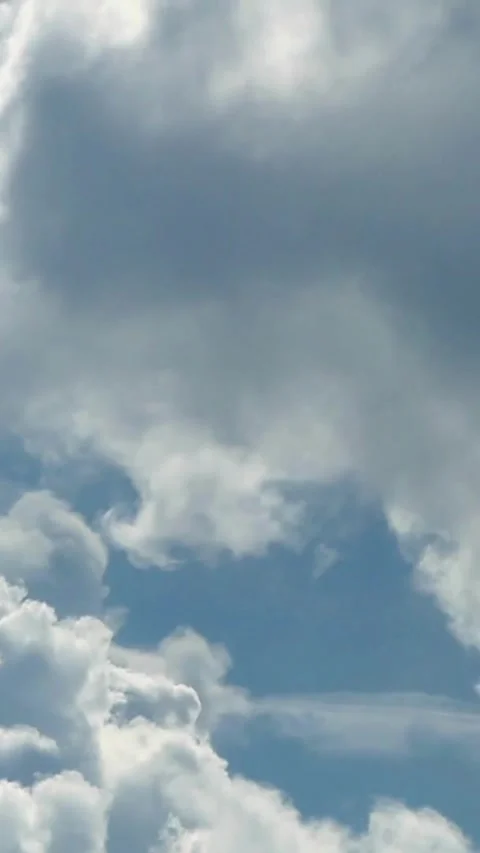 Moving clouds, animated, timelapse, slow, moody, time lapse Stock Footage 314983997