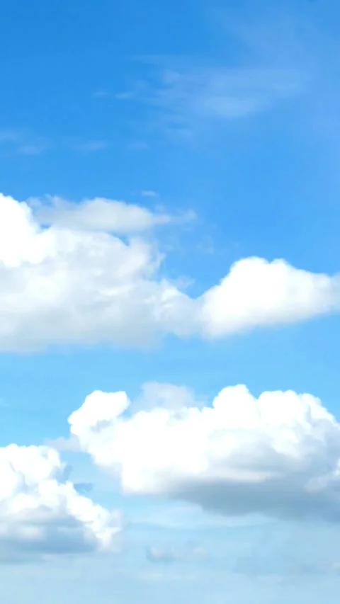 Moving clouds, animated, timelapse, slow, moody, time lapse Stock Footage 314984022