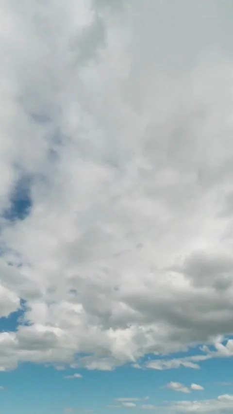 Moving clouds, animated, timelapse, slow, moody, time lapse Stock Footage 314984052