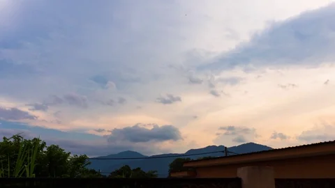 Moving clouds backlane Video stock 91674332