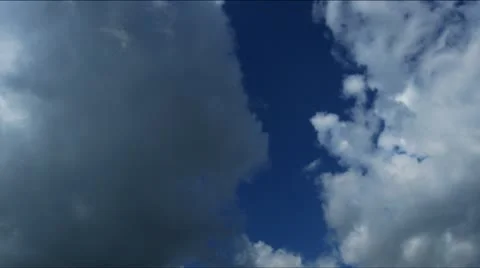 Moving clouds backround 스톡 동영상 12736200