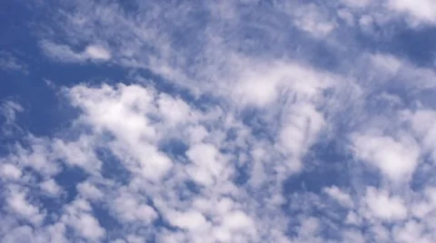 Moving clouds Timelapse Background Stockbeeldmateriaal 7731434