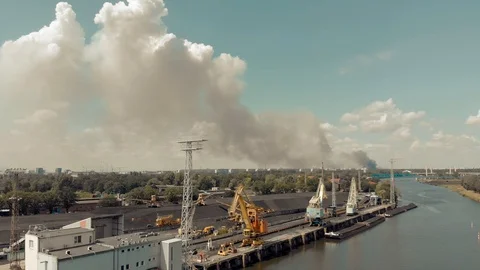 Moving cranes in Wroclaw in Poland. Stock Footage 91977865