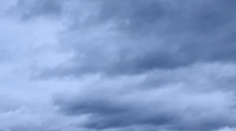 Moving dark clouds Видео 921050