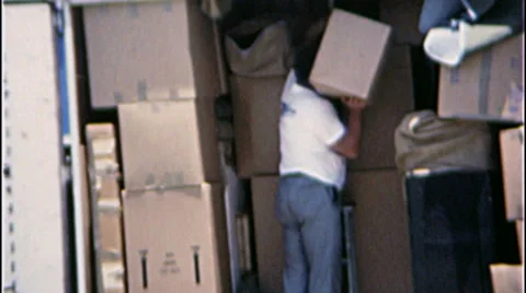 MOVING DAY Van Men Work Relocating Family 1970s Vintage 8mm Film Home Movie 8mm 스톡 동영상 32538812
