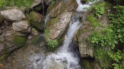 Moving down with water to stone Stock Footage 101067622