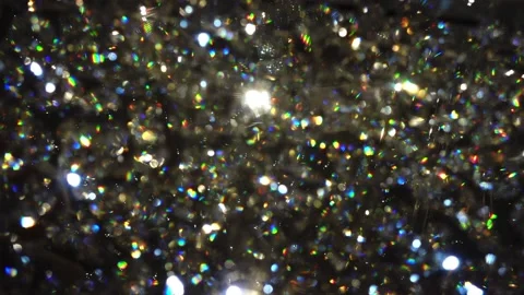 Moving in front of a a lot of crystals. Vídeos de archivo 131359609