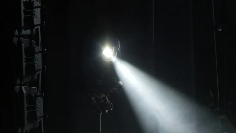 Moving Head Stage Beam Spot Light 動画素材 125240810