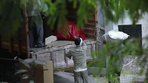 Moving-house-coronavirus Stock Footage 130854227