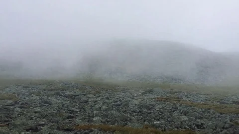 Moving Up a Mountain Side as Clouds Roll In Video stock 80156483