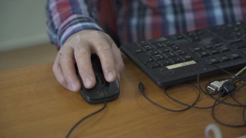 Moving mouse Stock Footage 127089946