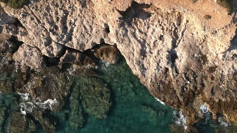 Moving up over the turquoise bay Stock Footage 115214665