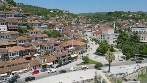 Moving parallel to the river in Berat Video stock 286711455