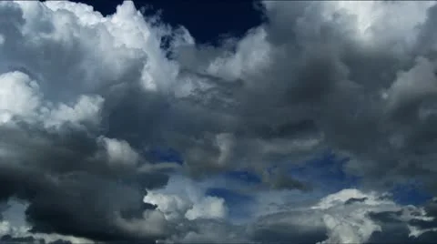 Moving rain clouds Stockbeeldmateriaal 11874994