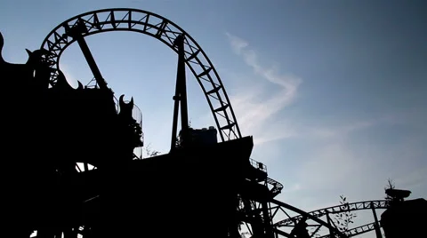Moving roller coaster ride view dark afternoon Video stock 32289055