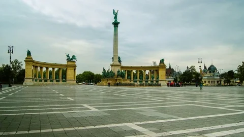 Moving timelapse of Heroes Square day to night transition Stock Footage 82948424