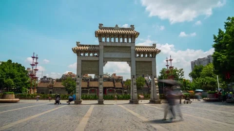 Moving timelapse past the Chen Clan Academy stone gateway in Guangzhou China 스톡 동영상 346445134