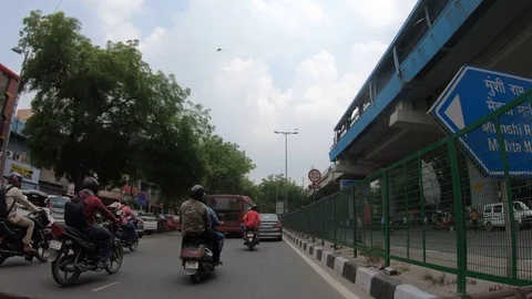 Moving video of Delhi’s traffic Vídeo Stock 116083008