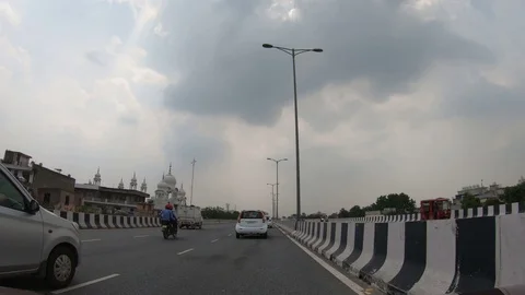 Moving video of Delhi’s traffic Vídeo Stock 116084256