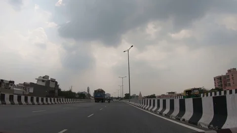 Moving video of Delhi’s traffic Stock-Footage 116085455