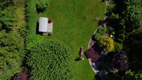 Mowing Lawn Drone 4K 動画素材 154917546